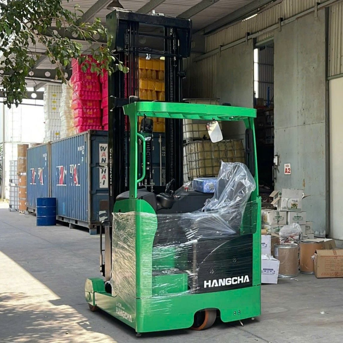 Xe Nâng Điện Lithium Reach Truck Ngồi Lái 1.2 - 2.5 Tấn Hangcha